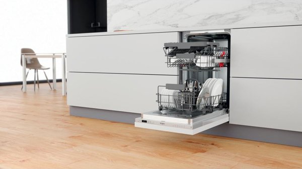 Πλυντήριο πιάτων Whirlpool Εντοιχιζόμενο πλυντήριο πιάτων WHIRLPOOL WSIC 3M27 C