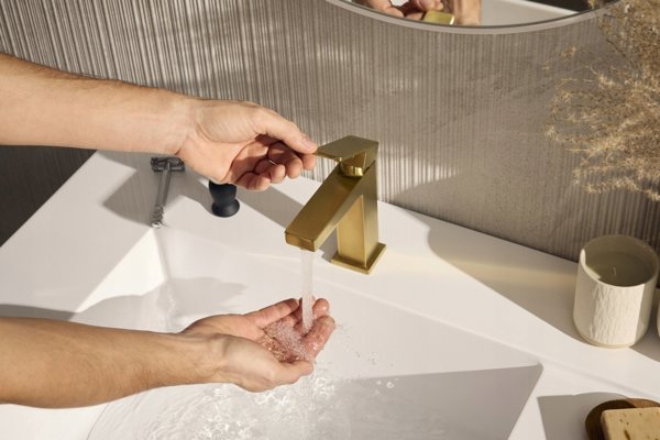 Επιτραπέζια μπαταρία νιπτήρος Logon Brushed Light Gold με Click Clack