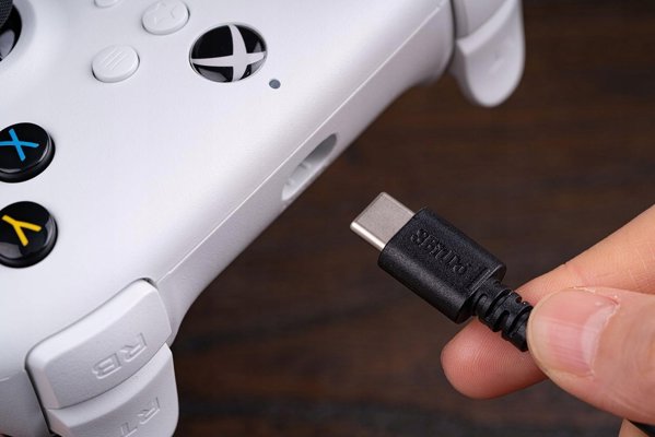 8BitDo Ultimate Ενσύρματο Χειριστήριο για Xbox, Hall Effect Joysticks, Μαύρο