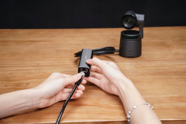 Obsbot USB-C σε Ethernet Προσαρμογέας για Σταθερή Δικτυακή Σύνδεση