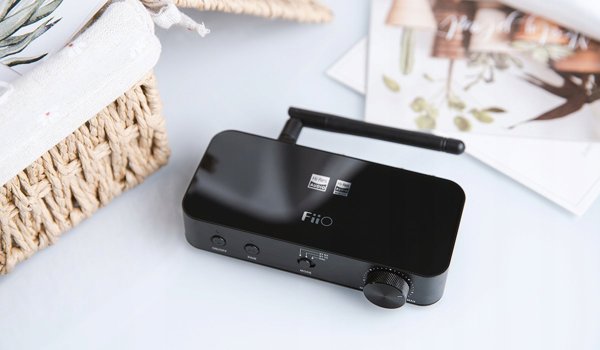 Προσαρμογέας Bluetooth FiiO BTA30 PRO πομπός και δέκτης Bluetooth