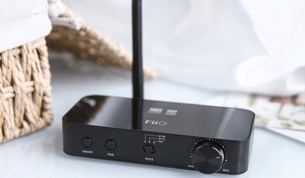 Προσαρμογέας Bluetooth FiiO BTA30 PRO πομπός και δέκτης Bluetooth
