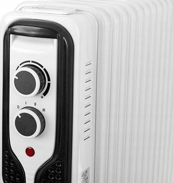 Adler Electric Oil Radiator 2500W 13 Ribs Τροχοί 13969279 5903887805988