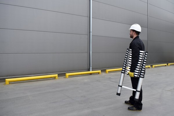 AWTools DRABEST ALUMINUM TELESCOPIC LADDER 9 steps 2.6 m MAX 150 kg