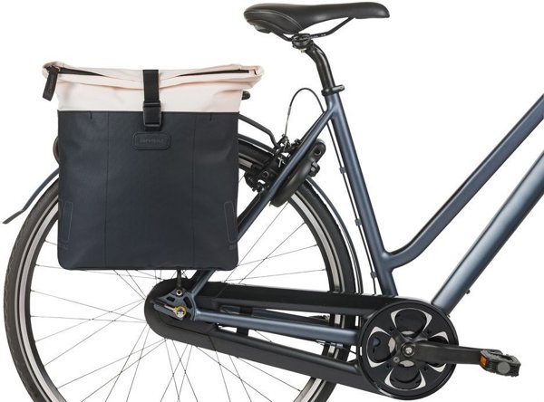 Basil Clove Διπλή Τσάντα Σχάρας Ποδηλάτου, 28-35L, Universal Bridge System, Off-White/Black