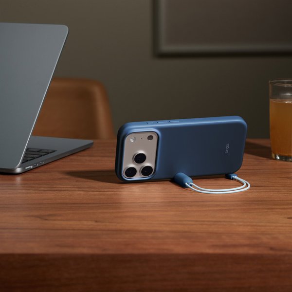 BEATS IPHONE 17 PRO KICKST CASE