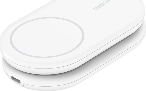 Belkin Πτυσσόμενος ασύρματος φορτιστής MagsSafe Qi2 15W λευκός