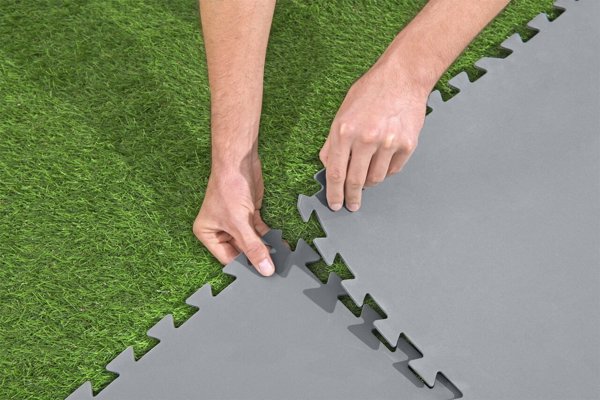 Bestway Flowclear 31" x 31"/78cm x 78cm Pool Floor Protector, Floor protector, Green, Polyethylene, Square, 5.47 m², 1.62 kg