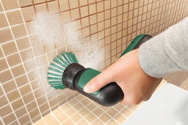 Bosch UniversalBrush Ασύρματη Βούρτσα Καθαρισμού με Αξεσουάρ