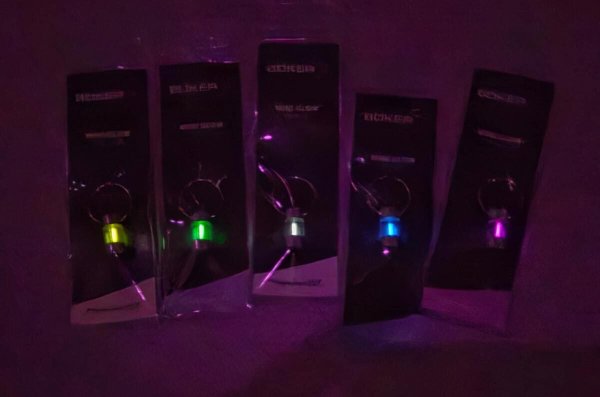 Breloczek Boker Breloczek Boker Plus Mini Glow H3 niebieski