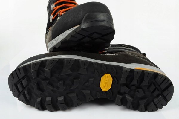 Ανδρικά παπούτσια πεζοπορίας Aku M'S TREKKER PRO GTX μαύρα/πορτοκαλί 47