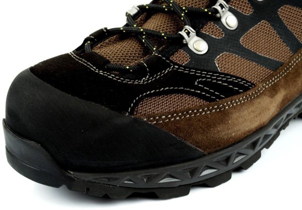 Ανδρικά παπούτσια πεζοπορίας Aku M'S TREKKER PRO GTX καφέ/μαύρο 41.5