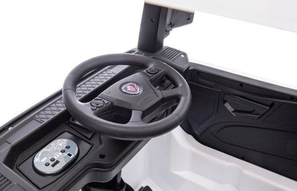 Cameron Sino Auto Na Akumulator Scania 500R HL698 Biale 4x4
