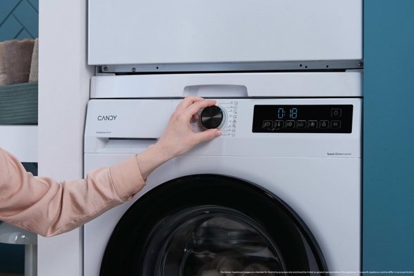 Candy Washing machine | GD 17SB7-S | Energy efficiency class A | Front loading | Washing capacity 7 kg | 1100 RPM | Depth 47 cm | Width 60 cm | Display | LED | Steam function | White