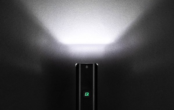 Carruzzo L8R Λάμπα Ποδηλάτου με Οθόνη LCD και Κόρνα 2 σε 1