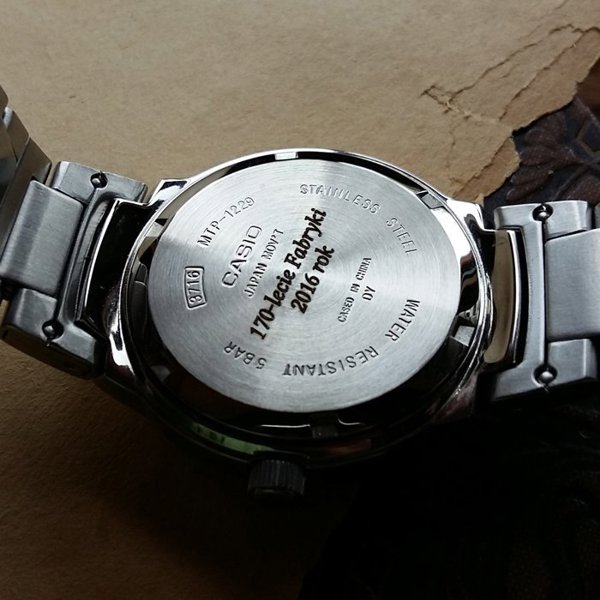 Casio G-Shock GM-S2110PG-4AER Ροζ 200m