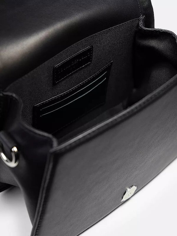 Charm Evening Bag | Black | Size: One size