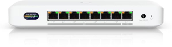 Compact PoE+ switch* with (1)