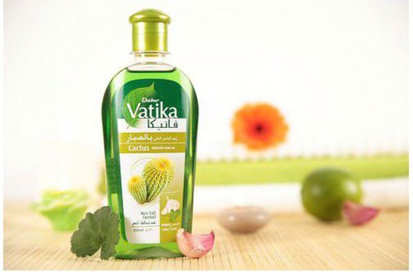Dabur Vatika Ελαιόλαδο Μαλλιών με Εκχύλισμα Κάκτου, Ενδυνάμωση & Προστασία, 200ml