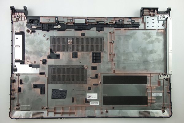 Dell ASSY CVR BTM VEGAS 15