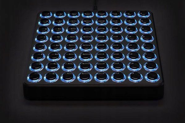 DJ TECHTOOLS DJ TECHTOOLS- MIDI FIGHTER 64 BLACK
