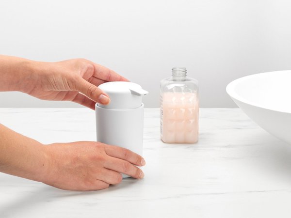 Brabantia ReNew Διανομέας Σαπουνιού Μπάνιου 250ml, Αντιολισθητικός, Λευκός