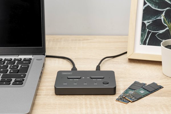 Dual Bay Nvme SSD Docking Station 2 bay NVME duplicator M.2 SSD Docking Station