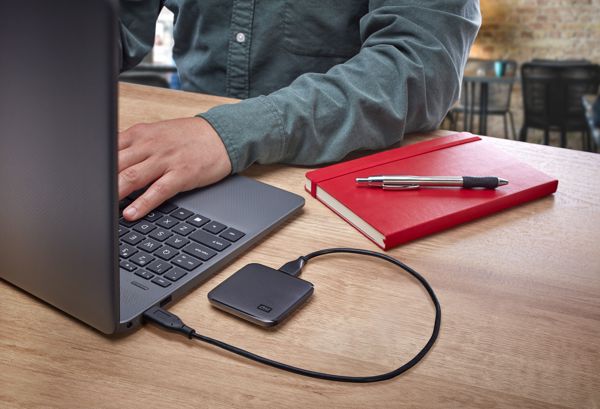 WD Elements SE 1TB Εξωτερικός SSD Δίσκος, Φορητός, Super Fast, Μαύρος (WDBAYN0010BBK-WESN)