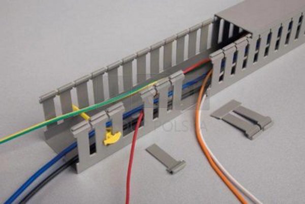 E25 Korytko grzebieniowe 15x40 szare E25 /2m/