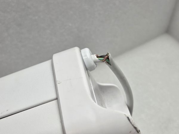 Ekran do projektora Maclean MC-552 [outlet]