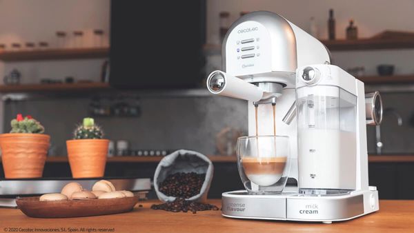 Μηχανή Espresso Cecotec Power Instant-ccino 20 Chic 1470W με Δοχείο Γάλακτος