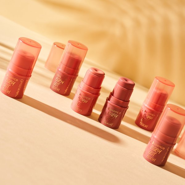 Essence - Baby Got Blush -  Rose All day -5,5 g