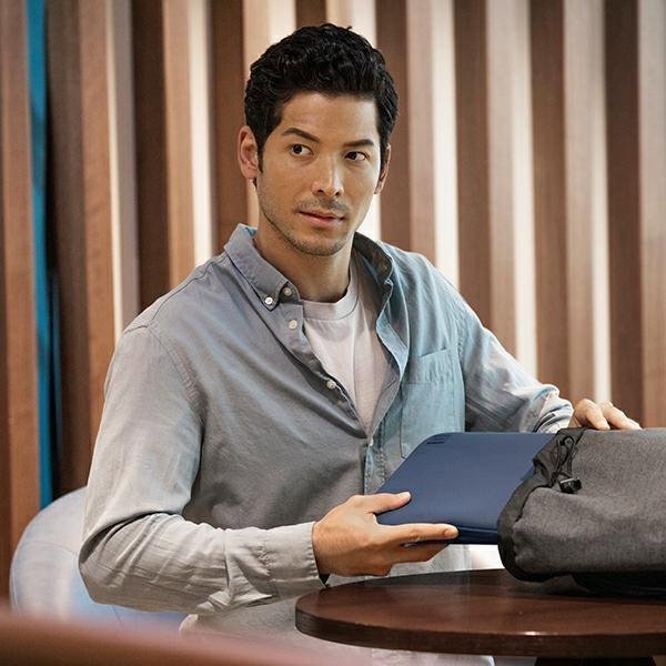 Uniq Torba Cyprus Θήκη Laptop 14" Αδιάβροχη από Νεοπρένιο - Abyss Blue