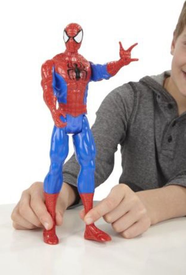 Figurka Hasbro Figurka Giant Spiderman 30 CM A1517