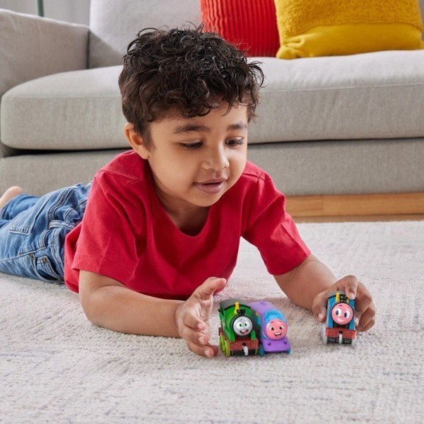 Fisher Price Lokomotywa zmieniajšca kolor Tomek i Przyjaciele, Tomek