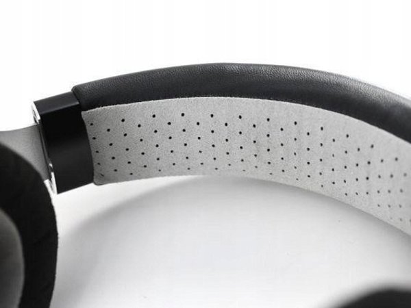 Focal Elegia (open box)