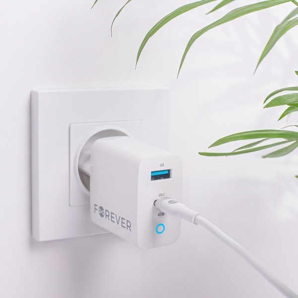 Forever TC-06-45AC GaN PD QC charger 1x USB-C 1x USB 45W white 5900495088673