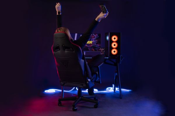 SENSE7 Sentinel Καρέκλα Gaming Υφασμάτινη Μαύρο-Κόκκινο