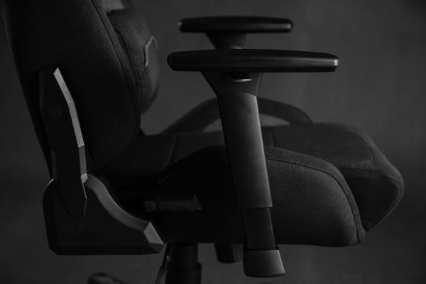 SENSE7 Sentinel Πολυθρόνα Gaming Υφασμάτινη Μαύρο-Γκρι