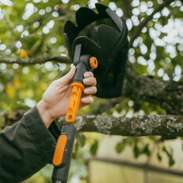 FRUIT PICKER FISKARS ONECLICK