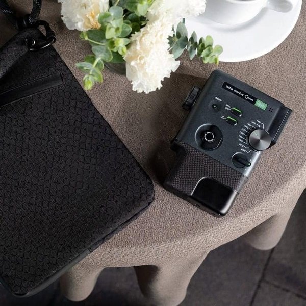 Fujifilm INSTAX MINI EVO CINEMA hybridní instantní fotoaparát - černý