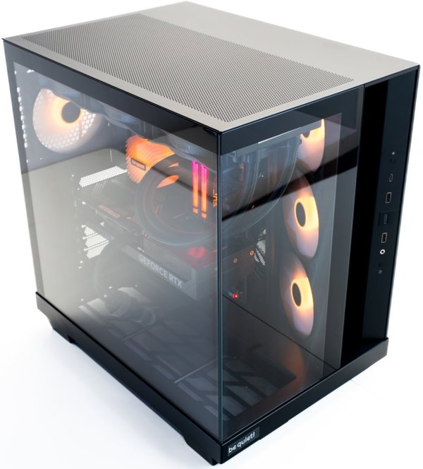 Game X G700,  / Ryzen 7 5800X   / Radeon RX 7800 XT   / 32 GB RAM / 1 TB SSD M.2 / Windows 11 Pro