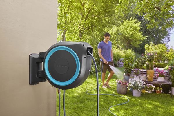 Gardena Επιτοίχια Ανέμη Κήπου RollUp M/L 25m, Γκρι/Μπλε, Περιστροφή 180°, Ανθεκτική σε Παγετό και UV Ακτινοβολία