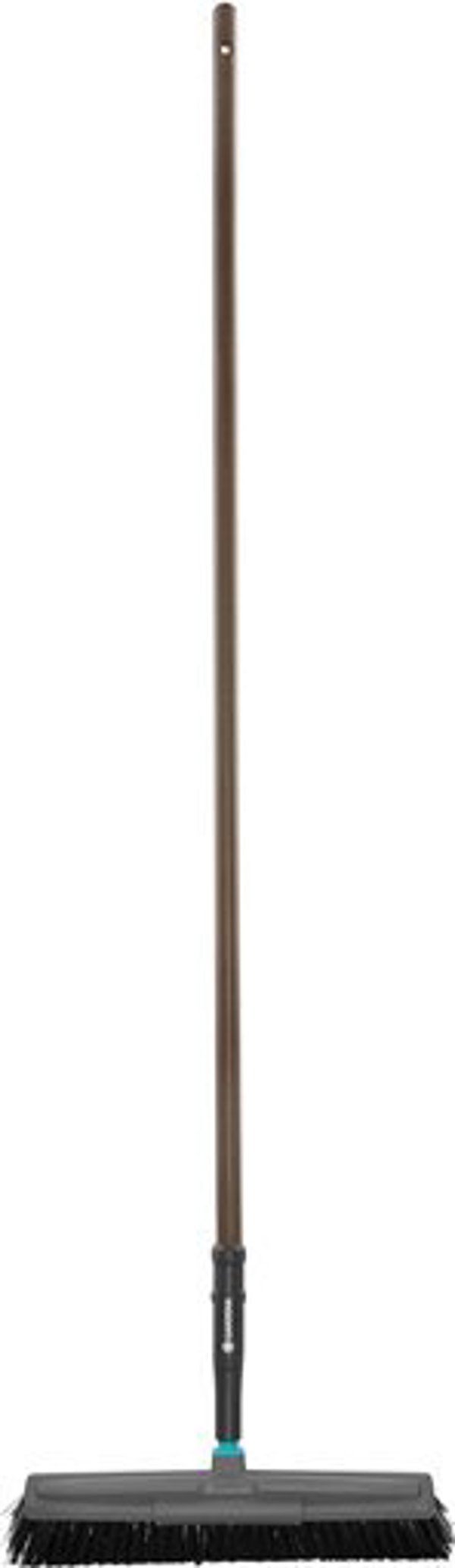 GARDENA NatureLine σκούπα για σκούπισμα δρόμου