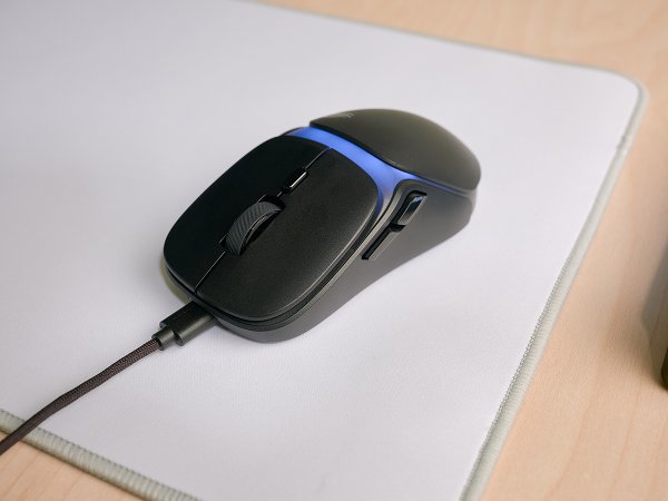 GLORIOUS Model O3 Wired – ultralekka mysz gamingowa 54 g, 30 000 DPI, RGB