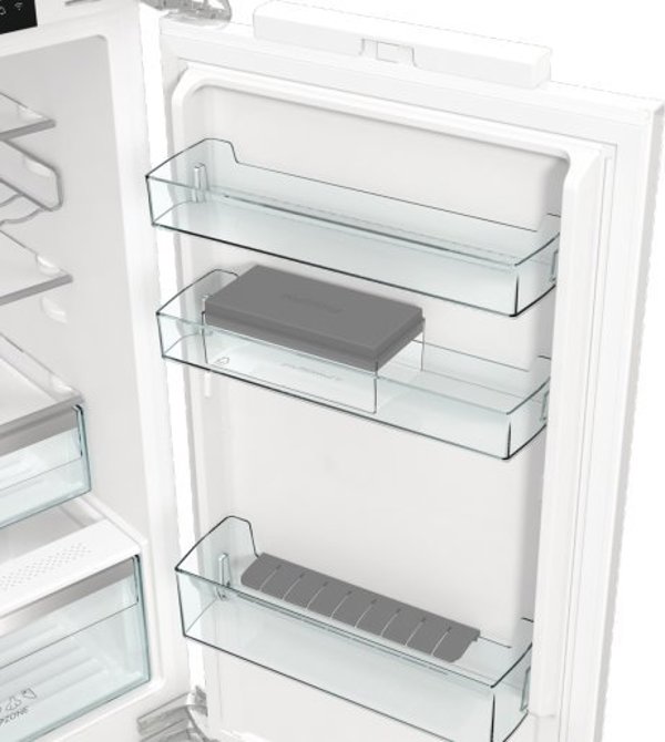 Gorenje Refrigerator | NRKI517E82WF | Energy efficiency class E | Built-in | Combi | Height 177.2 cm | No Frost system | Fridge net capacity 176 L | Freezer net capacity 76 L | Display | 35 dB | White