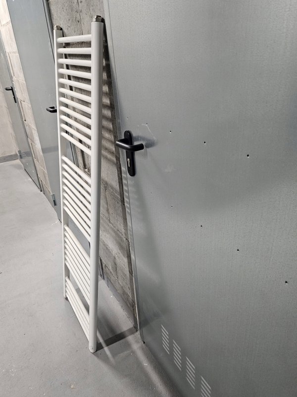Θερμαντικό σώμα μπάνιου B20-S 1511x490 KERMI 545W
