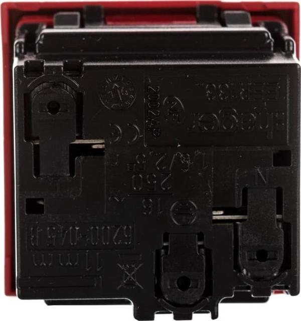 Hager tehalit.GB-EG Gniazdo z/u 33st. pojedyncze 45x45mm bezhalogenowe czerwone EER1333020
