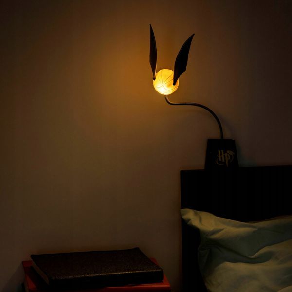 Harry Potter Νυχτερινό Φωτιστικό Golden Snitch LED, Διακοσμητικό Φως Hogwarts, Πρωτότυπο Προϊόν