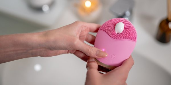 Humanas Aura Foam Συσκευή Καθαρισμού Προσώπου με Υπερήχους, Ροζ